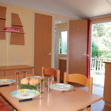 Parc St Parc Montana Кемпинг Гассен